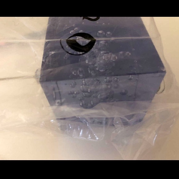 🆕 2 IKEA Blue & Clear Bubble Cube Paper Clip Photo/Note Holders - Picture 3 of 4